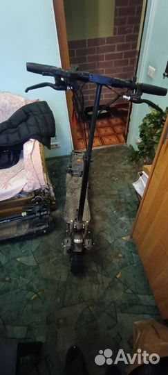 Самокат взрослый электрический бу