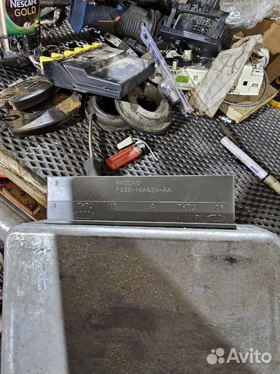 Блок управления двигателем форд Мондео 3 1.8