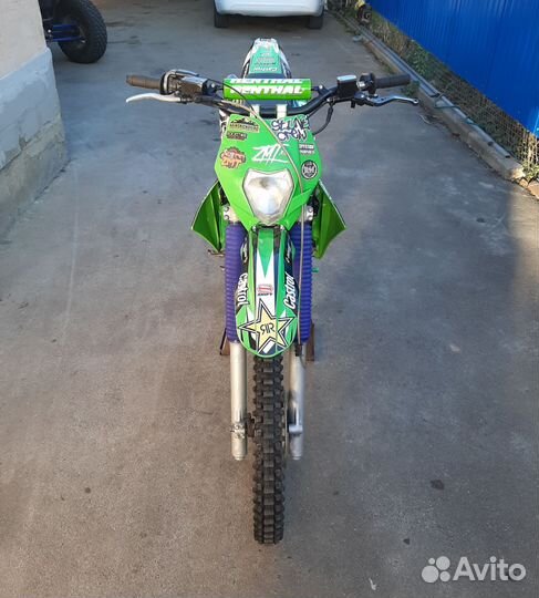 Kawasaki klx 300
