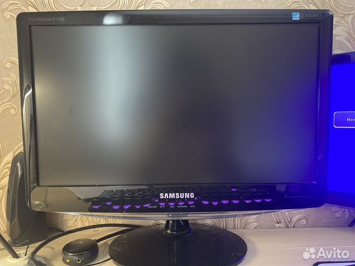 Монитор Samsung SyncMaster B1930N