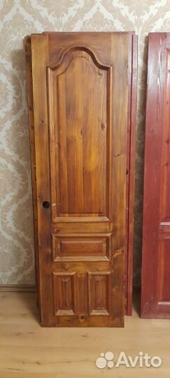 Дверь входная деревянная б/у