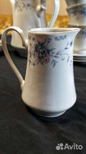 Чайный фарфоровый сервиз