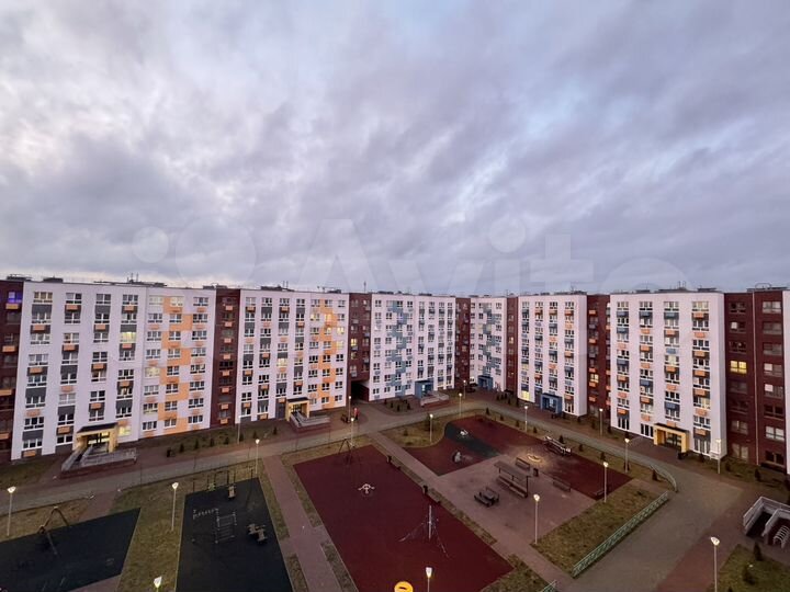 1-к. квартира, 33 м², 8/8 эт.