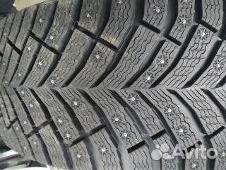 Michelin X-Ice North 4 235/45 R19 99H