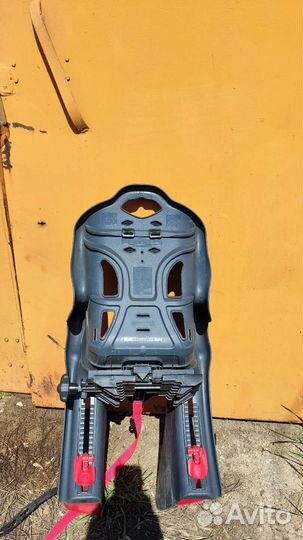 Детское велокресло bellelli B-One на багажник