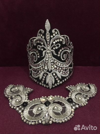 Корона на шишку(или гульку, пучок) для худ.гимнаст