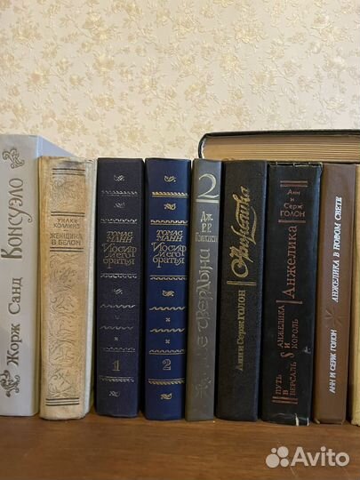 Продам книги