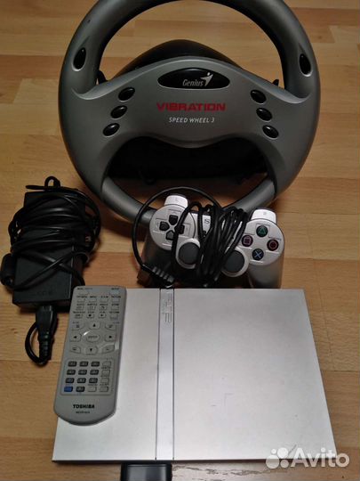 Игровая приставка sony2