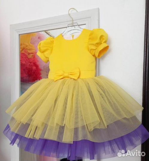 Нарядное платье