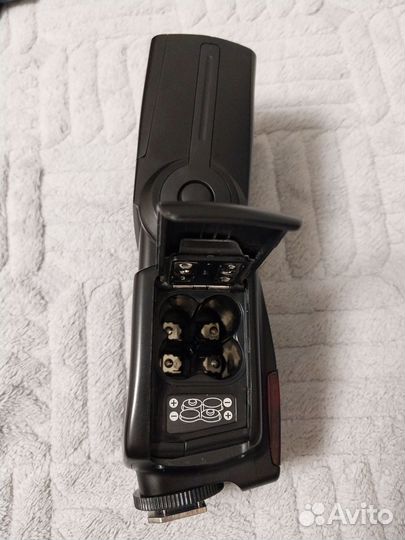 Фотовспышка Andoer AD-560ll