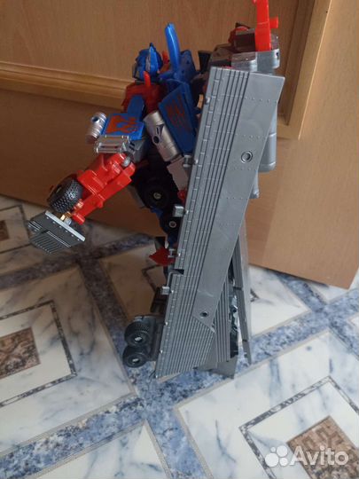 Робот трансформер