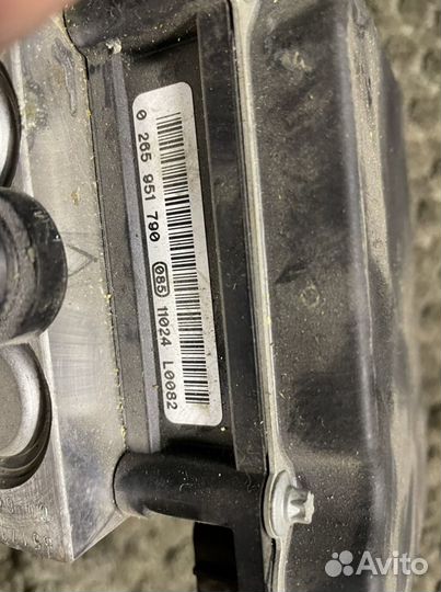 Блок ABS для Land Rover Discovery 4