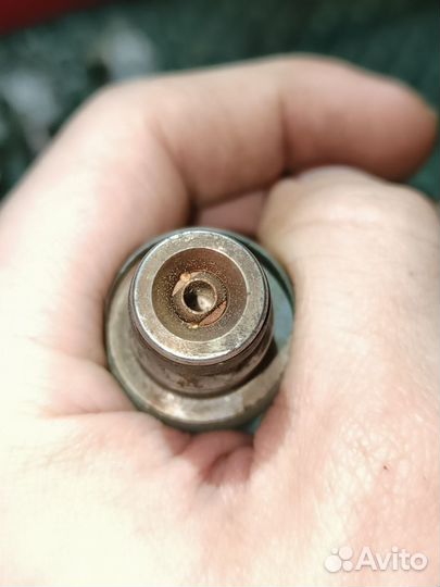 Форсунка топливная Daewoo Espero 2.0 2шт