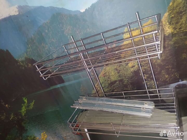 Выдвижные полочки для кухни бу