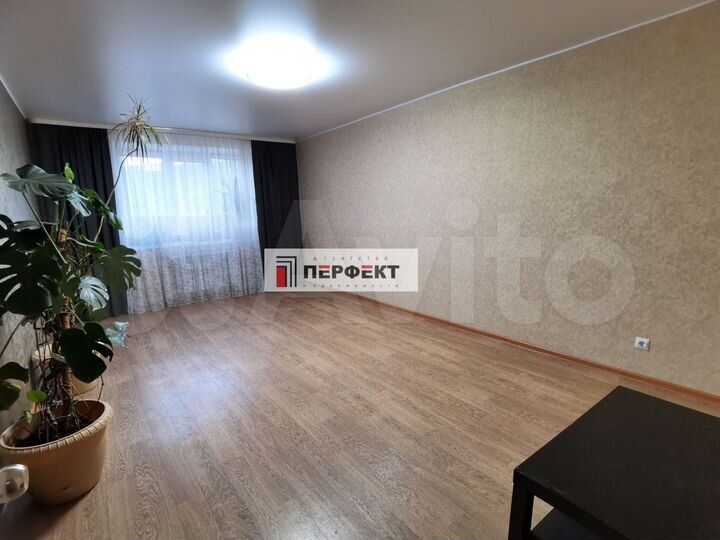 2-к. квартира, 61 м², 1/5 эт.