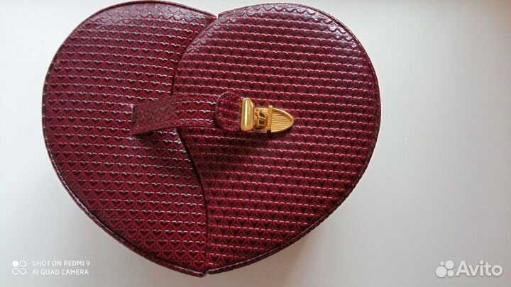 Шкатулка для украшений 