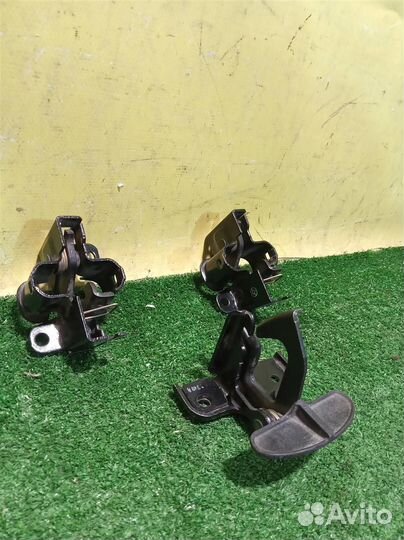 Замок капота mersedes benz CLC-Class (CL203) 2008