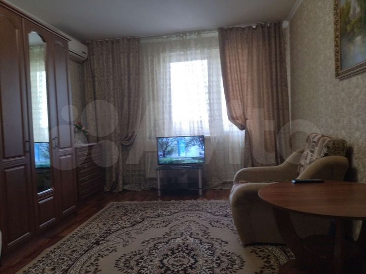 1-к. квартира, 40 м², 1/5 эт.