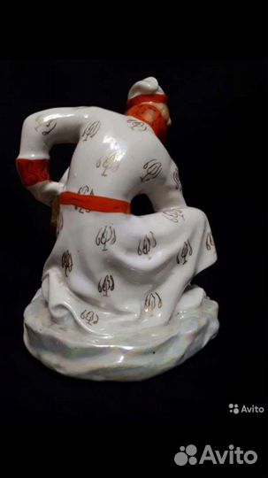 Статуэтка Иван царевич и лягушка