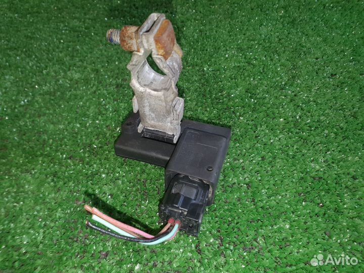 Датчик заряда Аккумулятора Toyota Avensis 2018