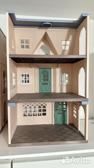Sylvanian Families дом трехэтажный с лифтом