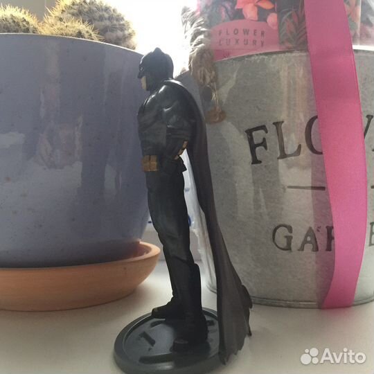 Batman фигурка