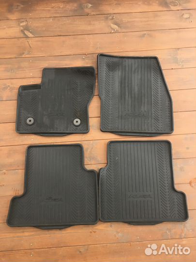 Резиновый коврик для Fоrd Kuga 2