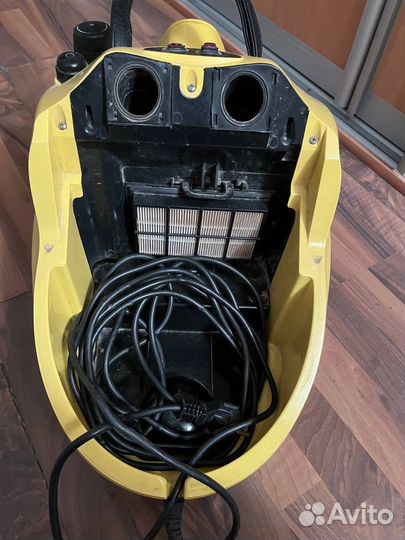 Паропылесос Karcher SV 1802