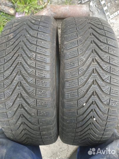 Superstone Trailer 205/60 R16