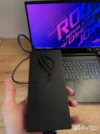 Asus Rog strix Gl731G, i7,16gb,2060rtx, 144hz