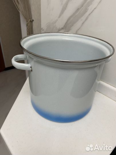 Кастрюля 5л б/у