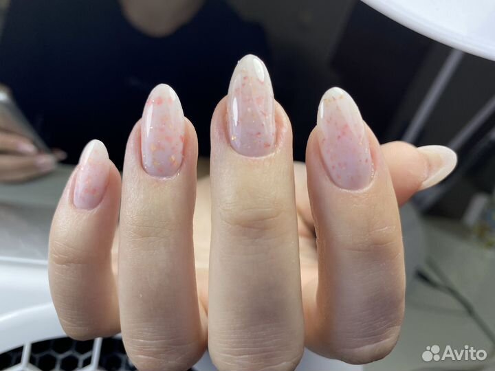 Мастер маникюра