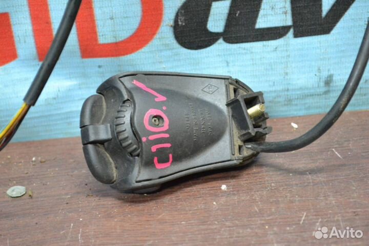 Блок подрулевых переключателей Renault Clio