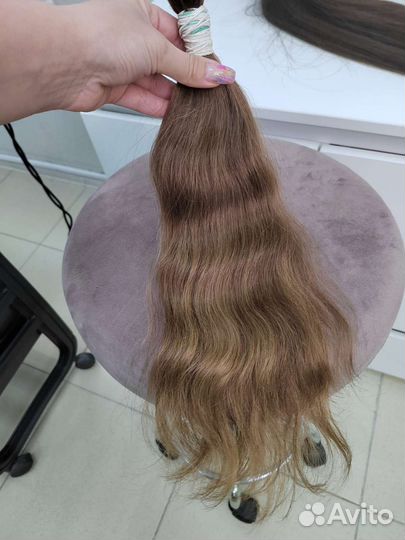 Неокрашенный срез волос