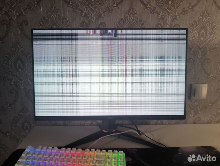 Монитор 165 гц AOC сломана матрица