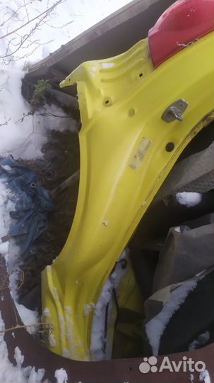 Peugeot 107 крыло заднее правое