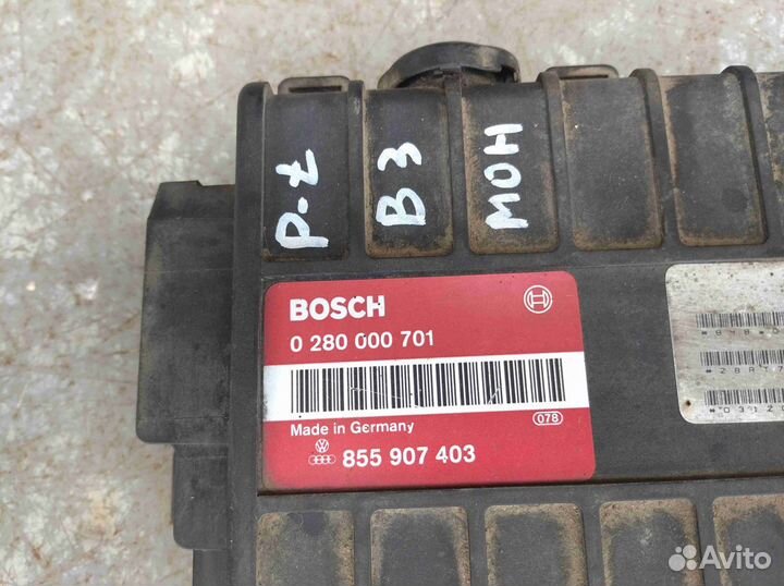 Блок управления двигателем Фольксваген Пассат Б3