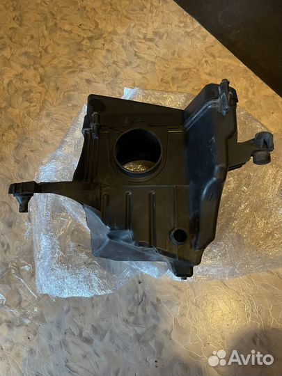 Корпус воздушного фильтра Volvo s40 Ford Focus