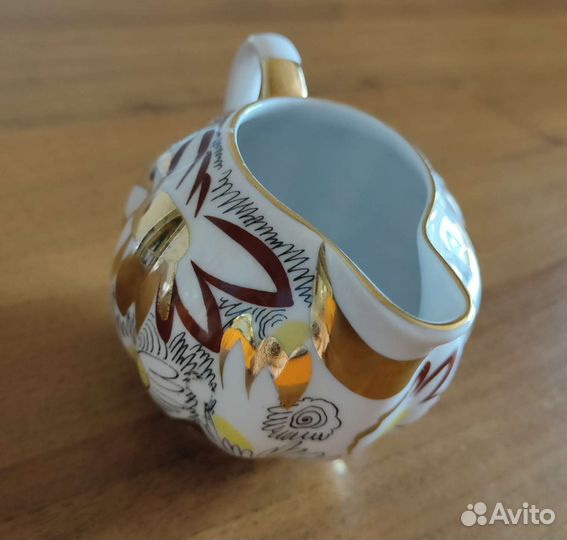 Молочник сливочник