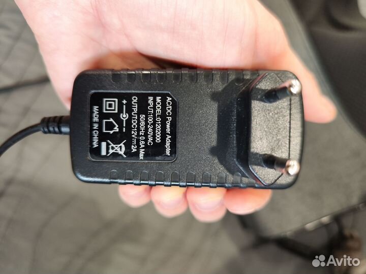 Массажёр для шеи и плеч