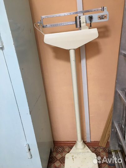 Весы напольные