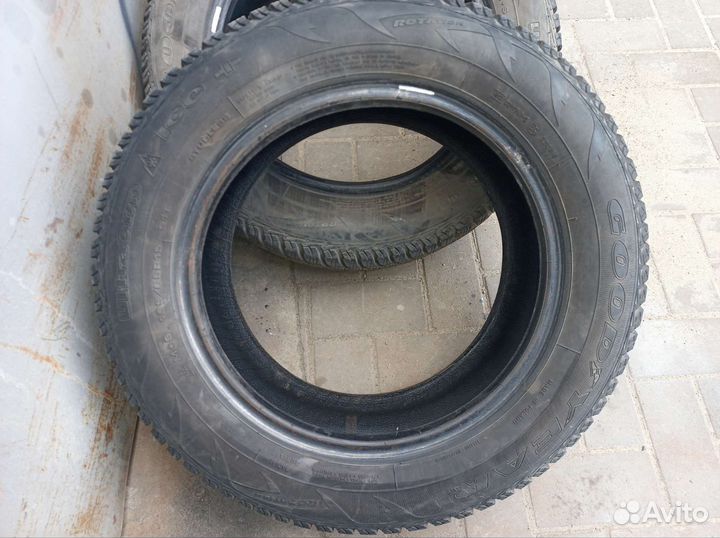 Goodyear UltraGrip Ice 2+ 195/65 R15