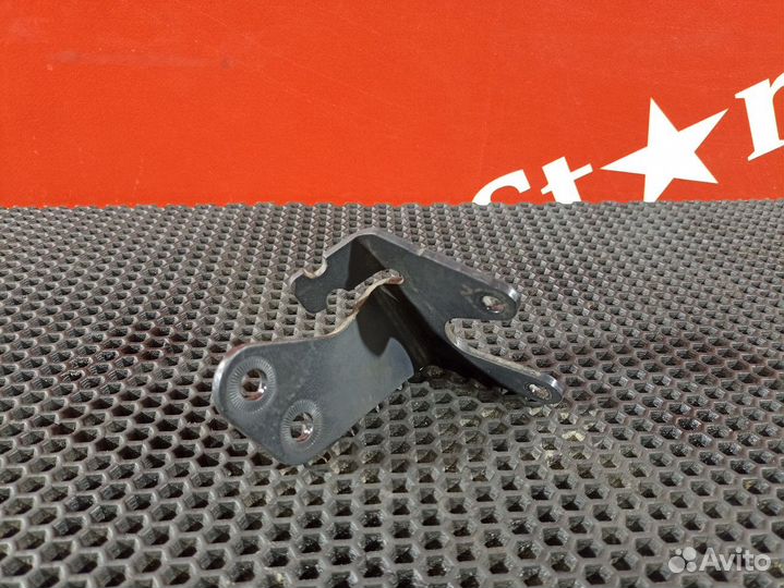 Кронштейн электромагнитного клапана