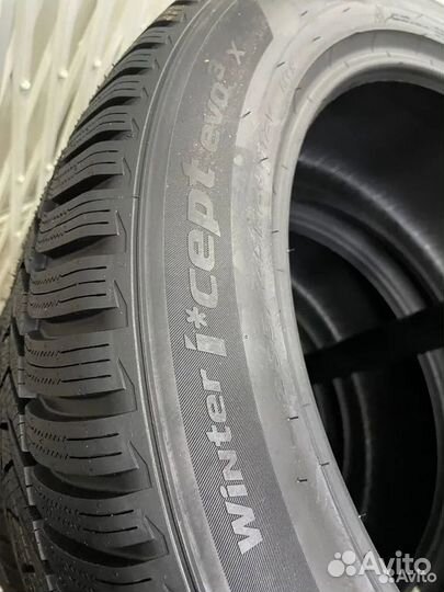 Hankook Winter I'Cept Evo 3 W330 235/50 R17 100V