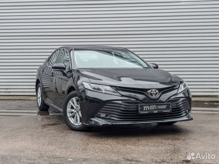 Toyota Camry 2.0 AT, 2018, 64 100 км