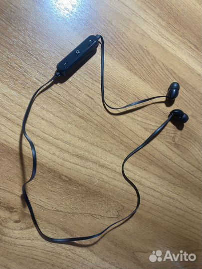 Беспроводные наушники