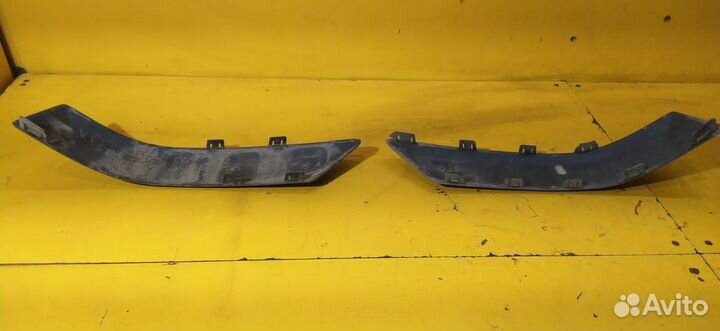 Молдинг заднего бампера Ford Fusion I рестайл 2005