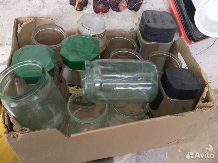 Банки стеклянные бесплатно
