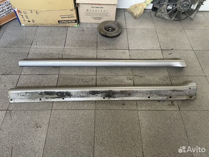 Накладка порога правая/левая Hyundai Galloper 2