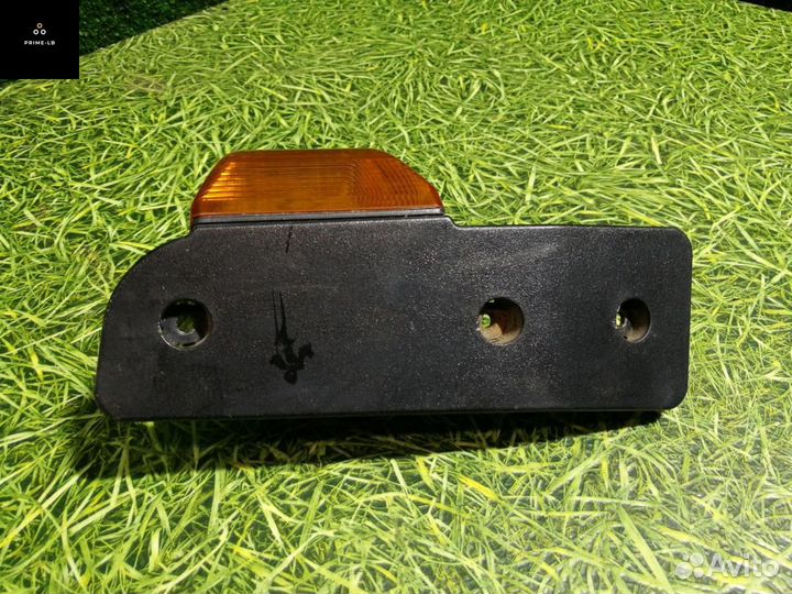 Повторитель поворота правый iveco Stralis 2011